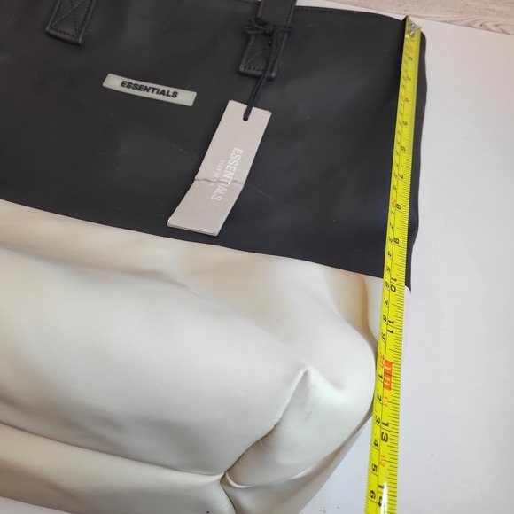 Fear of God Essentials Black and Cream Tote Bag - Picture 10 of 11
